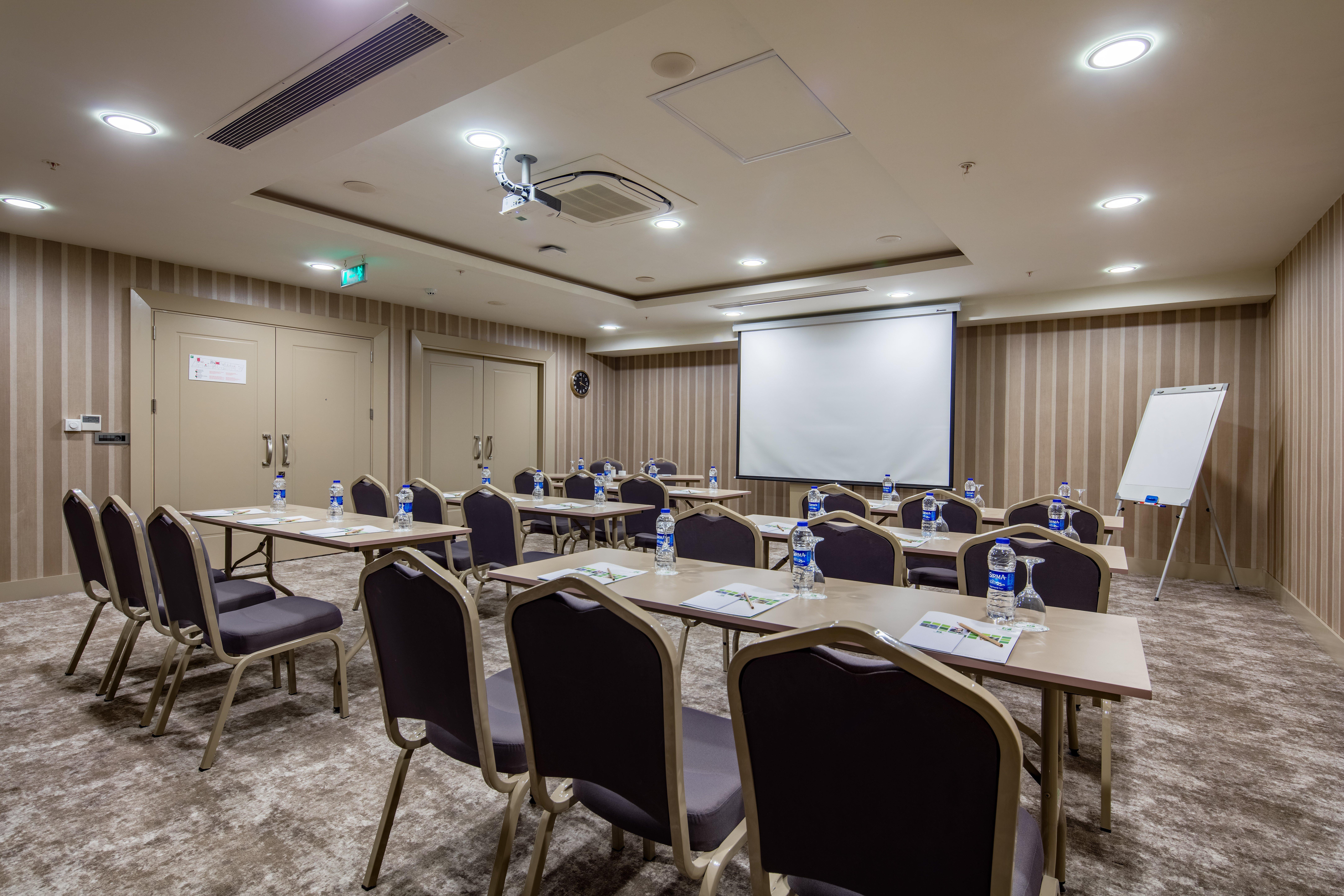 Hotel - Lara By Ihg 5*