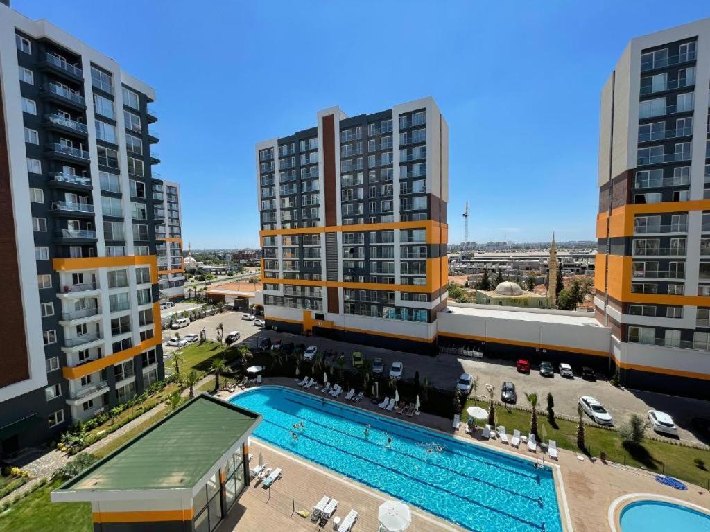 Ekpa Opulence * Antalya