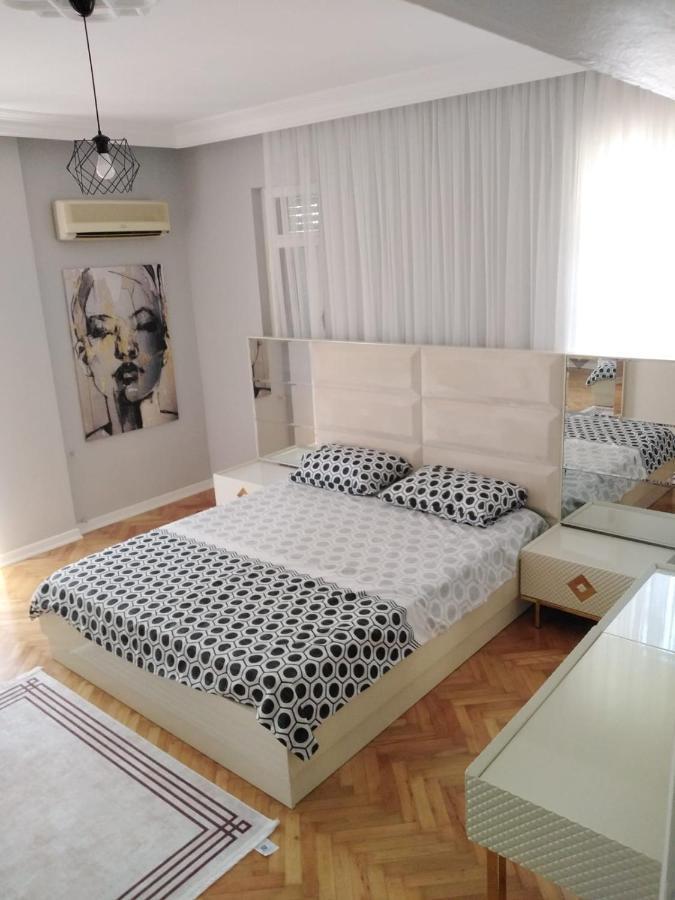 Merkezi Ve Lokasyon Muekemmel Konforlu