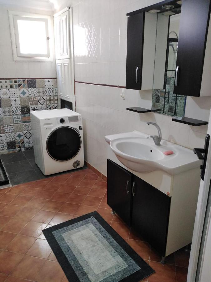 Merkezi Ve Lokasyon Muekemmel Konforlu * Antalya