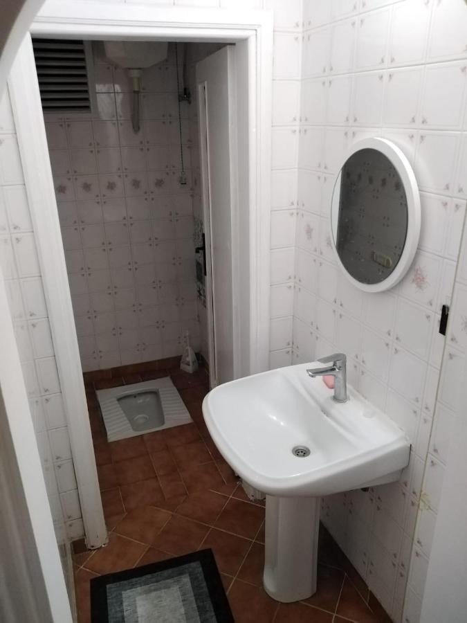 Merkezi Ve Lokasyon Muekemmel Konforlu *