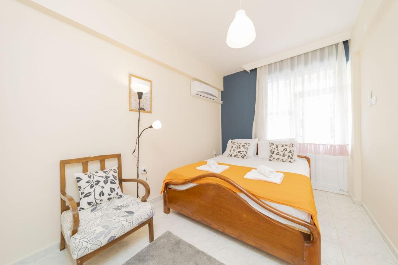Spacious Flat Near Lara In Muratpasa