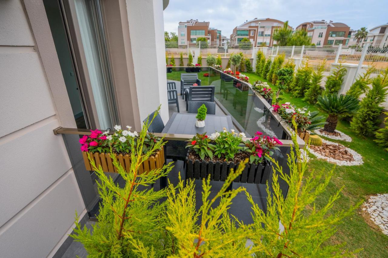 Lara Marine Homes