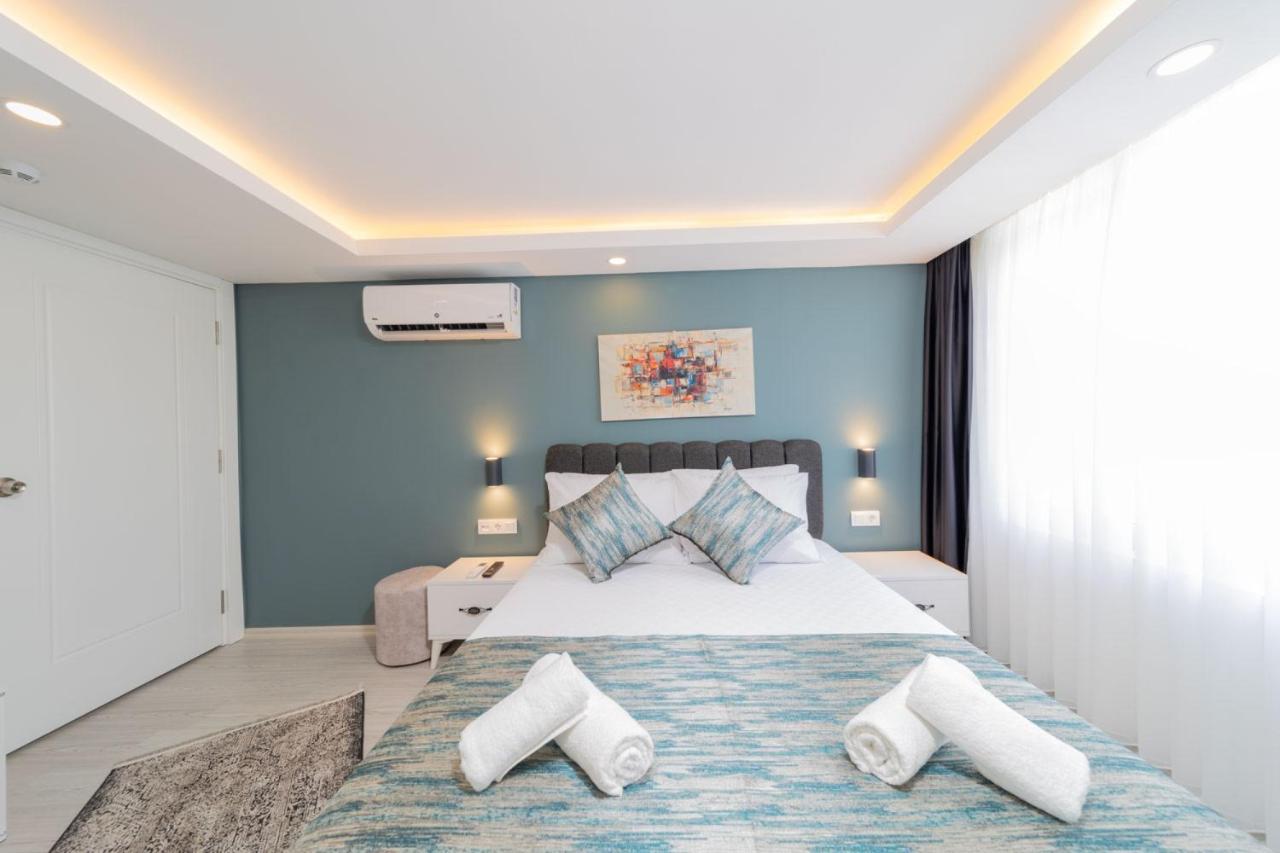 Hadrian Towers Hotel Antalya