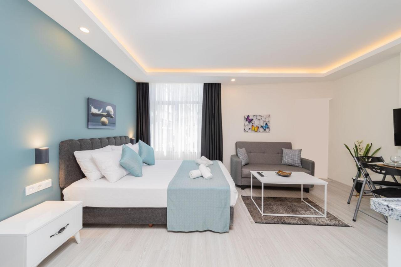 Hadrian Towers Hotel Antalya