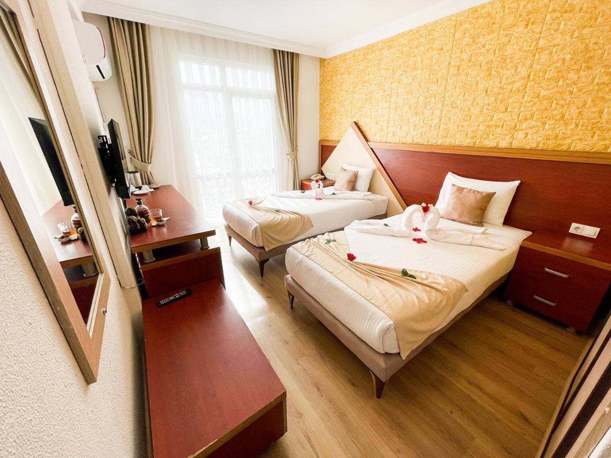 Far Life Otel 3*