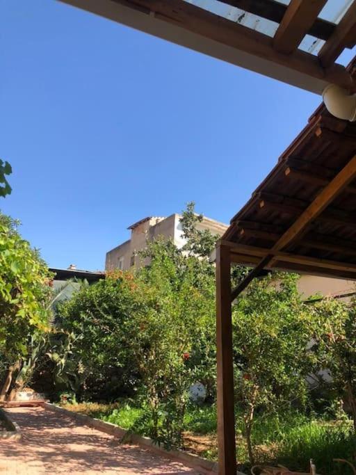 Appartement Tourist 1 *