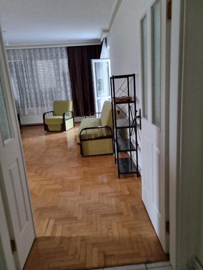 Akdeniz Sitesi *