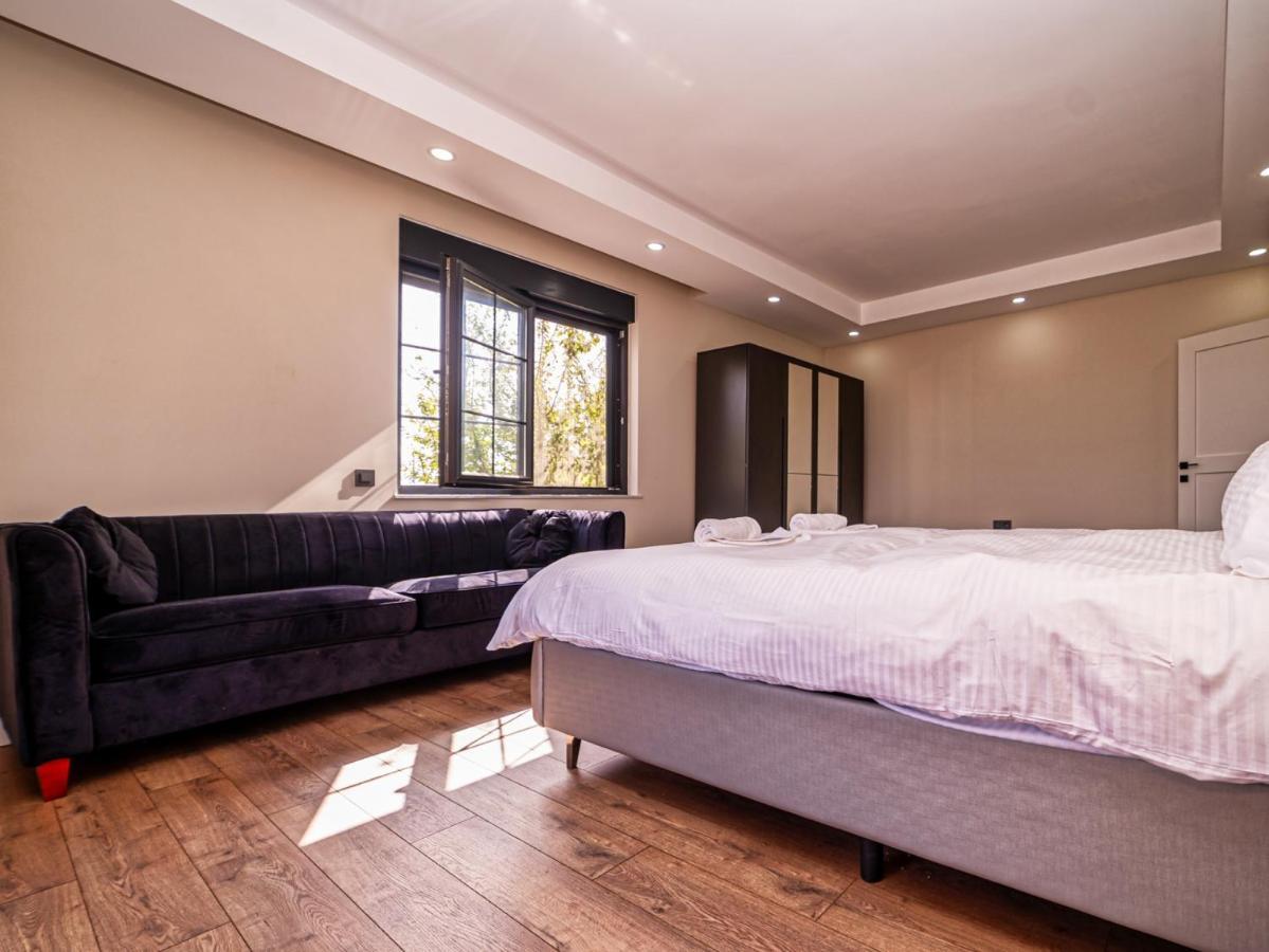 Lux W Balcony Pool Sauna Garden In Villa Antalya