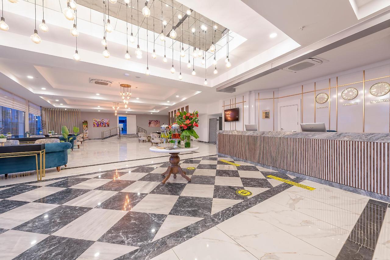 Otel Lavia Lara