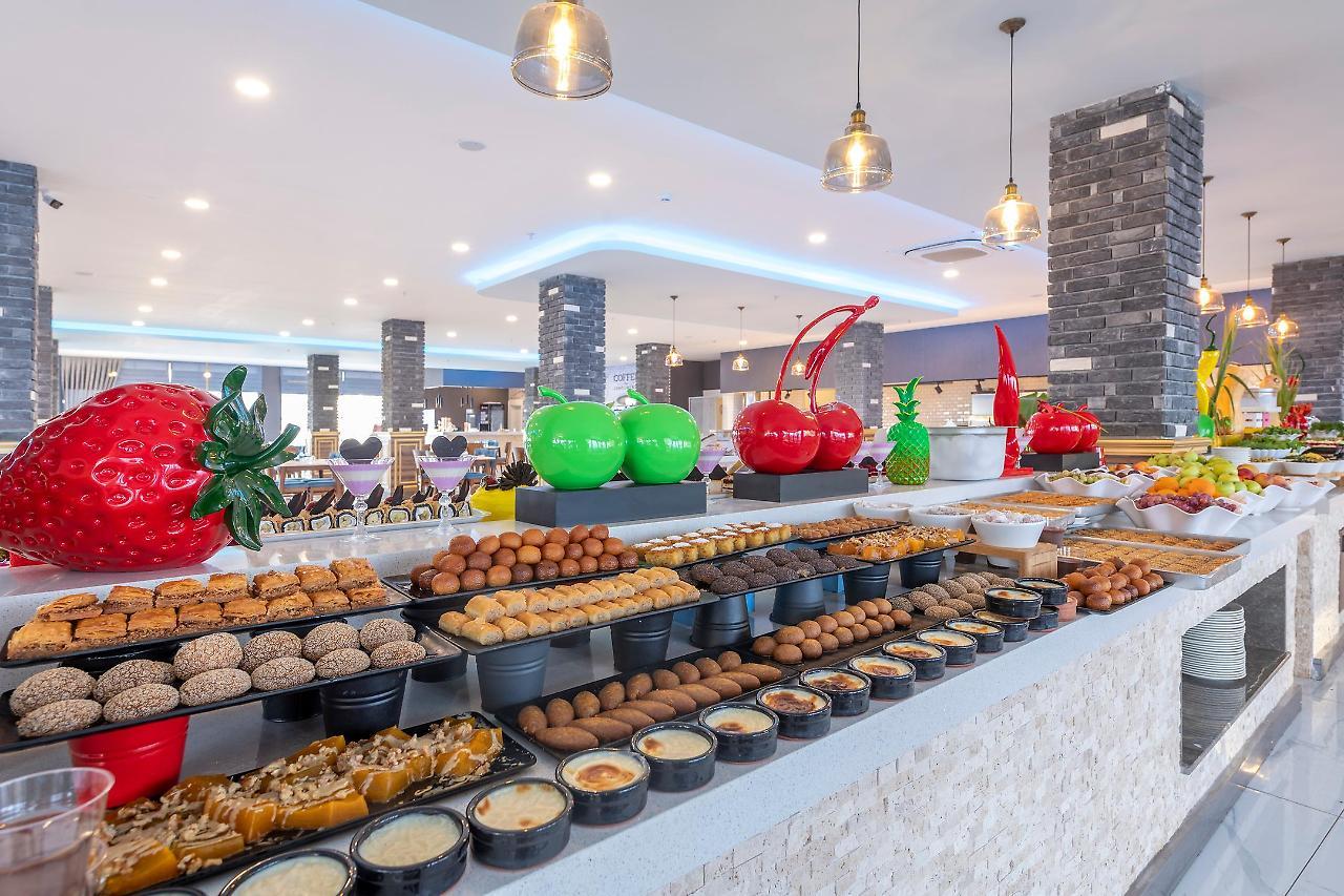 Lavia Lara Hotel Antalya