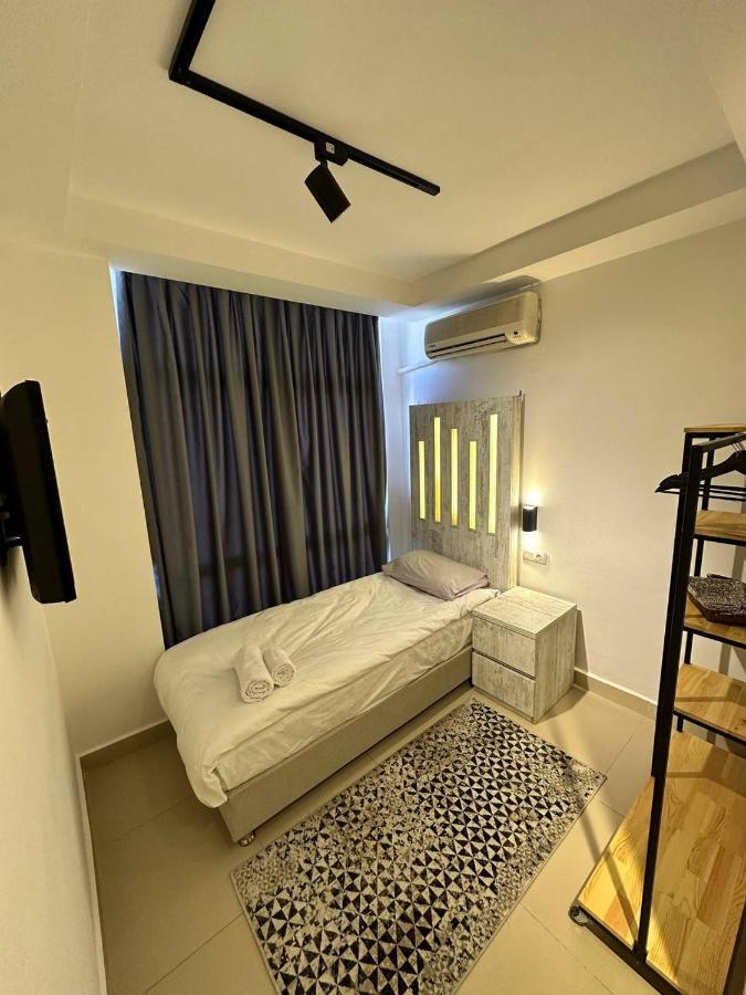 Deer & Otel