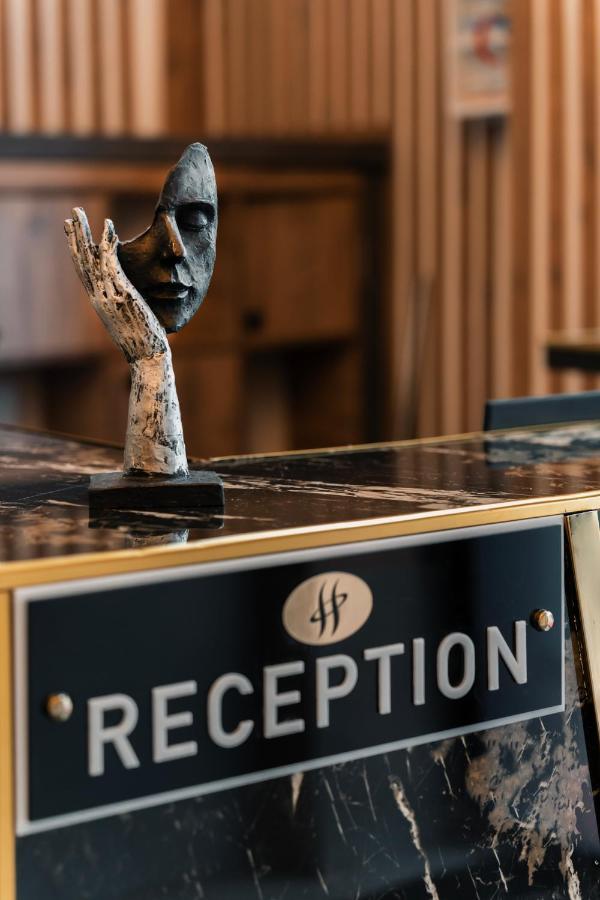 Olsen Hotel