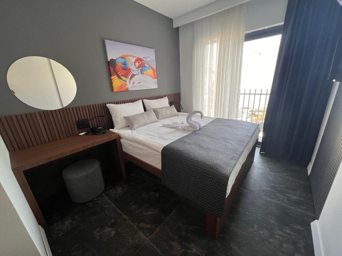Hotel Wolf Of The City & Spa