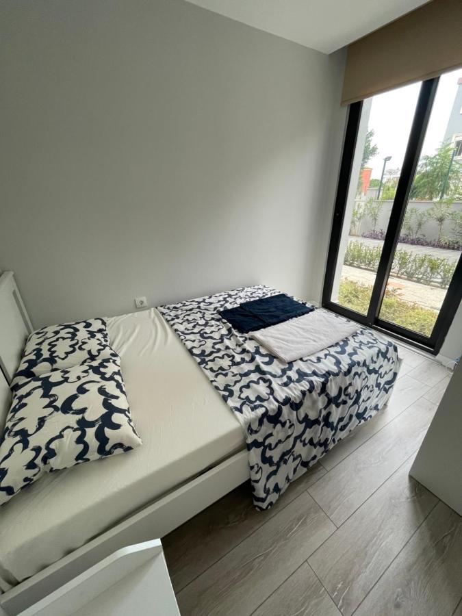 Flat For Rent 5 Minute From Airport Apartment *