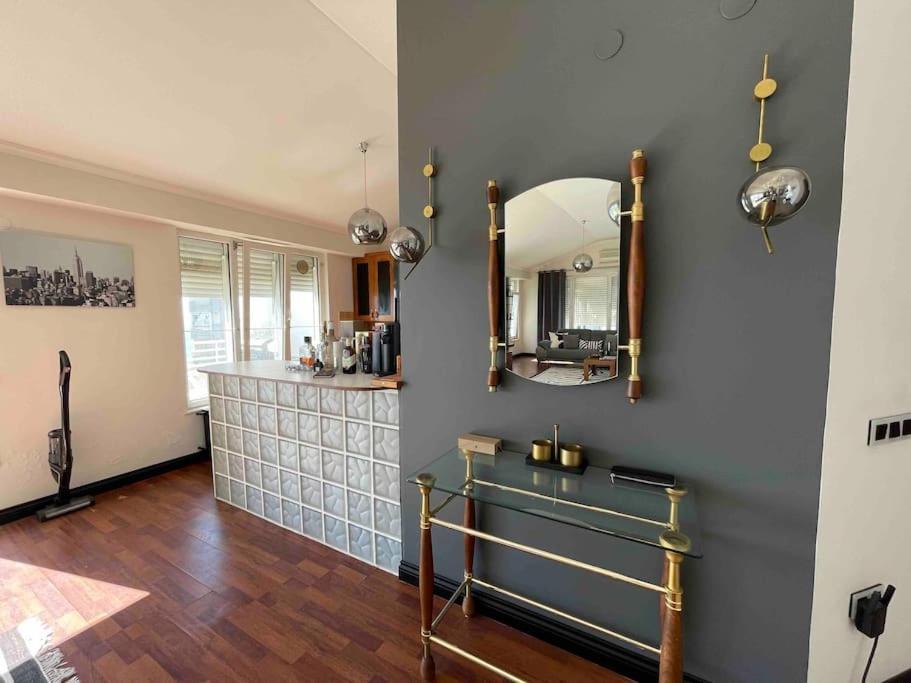 Daire Lara Penthouse