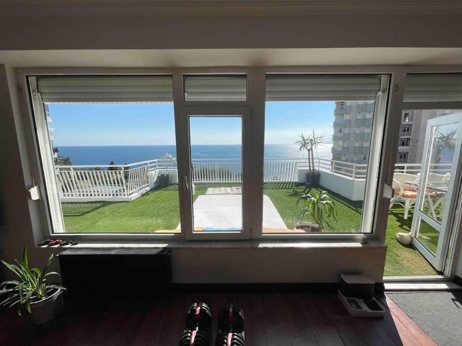 Lara Penthouse