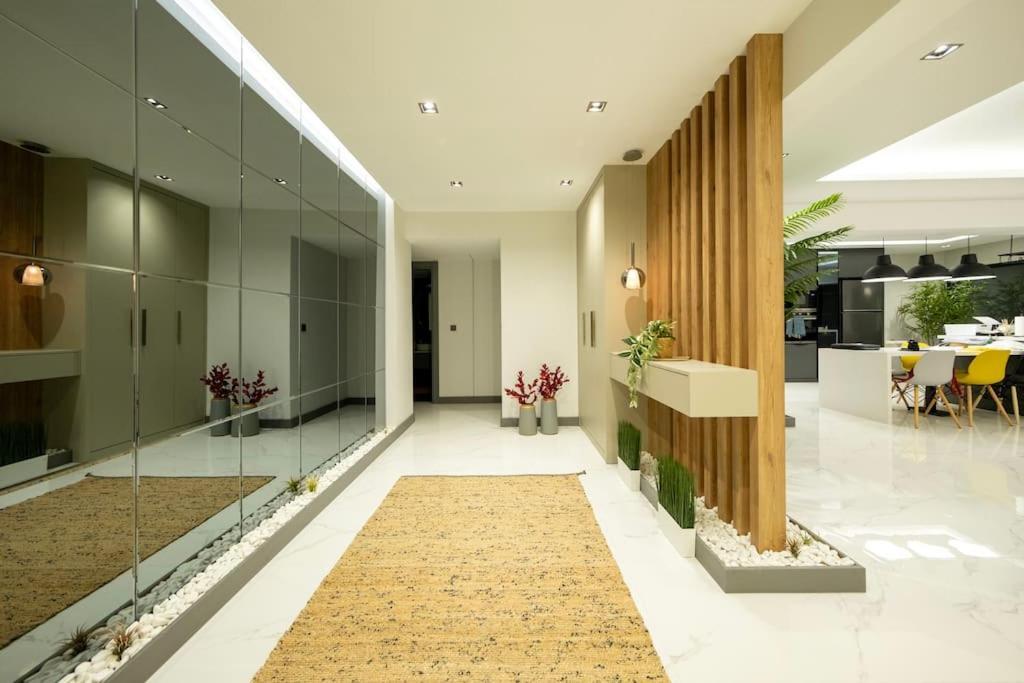 Apartment The Sea Cliff Signature
