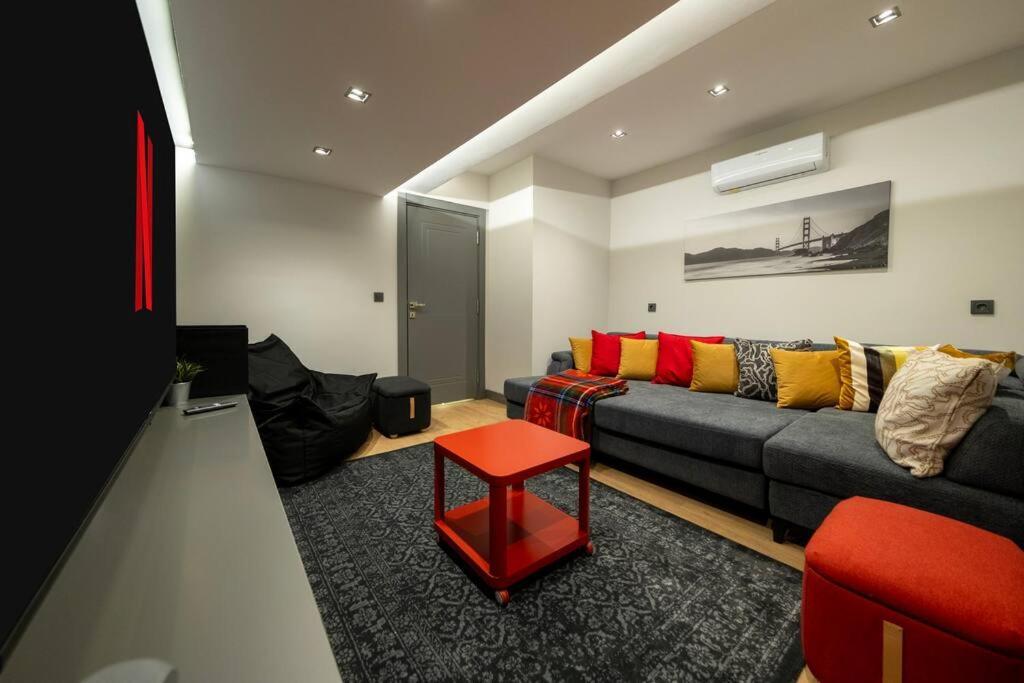 The Sea Cliff Signature Apartment Antalya