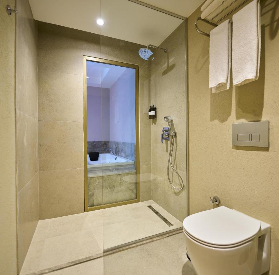 La Maja Hotel *