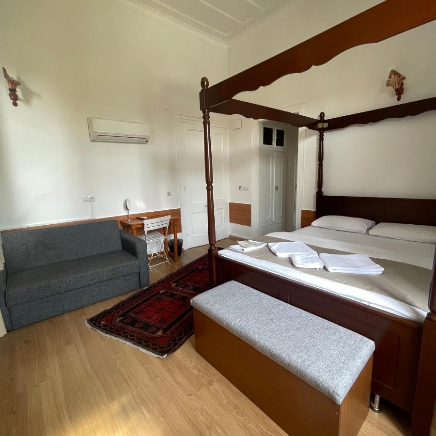Hotel Held
