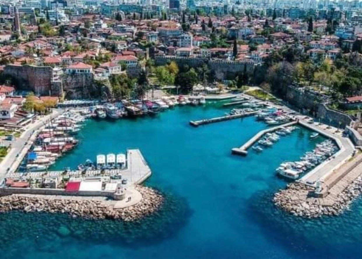 Tarihi Kaleici Muhtesem Dizayn Huzurlu Keyifli Teras Keyifli Oezel Ev Privatunterkunft Antalya