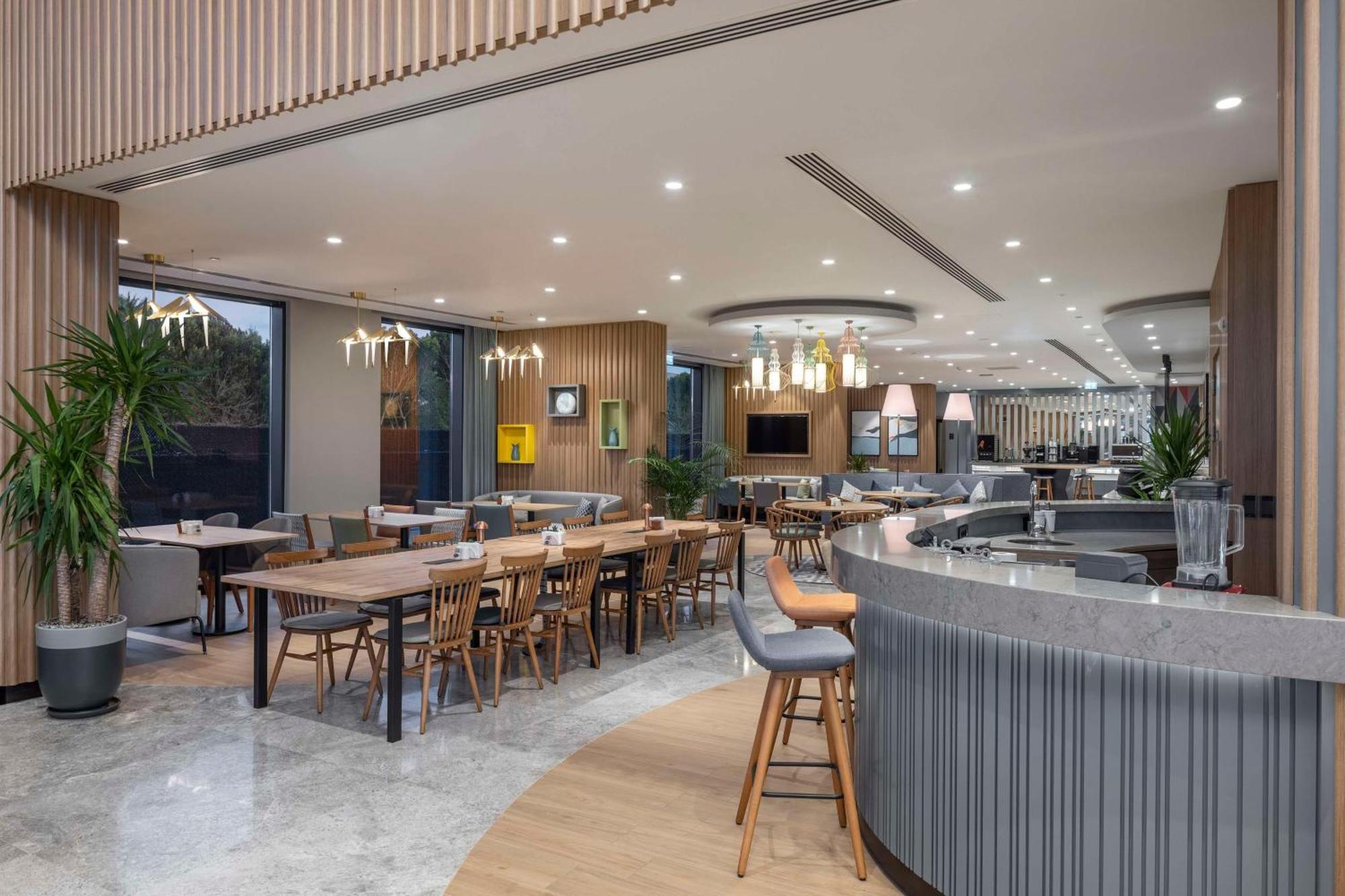 Hampton By Hilton Airport Antalya