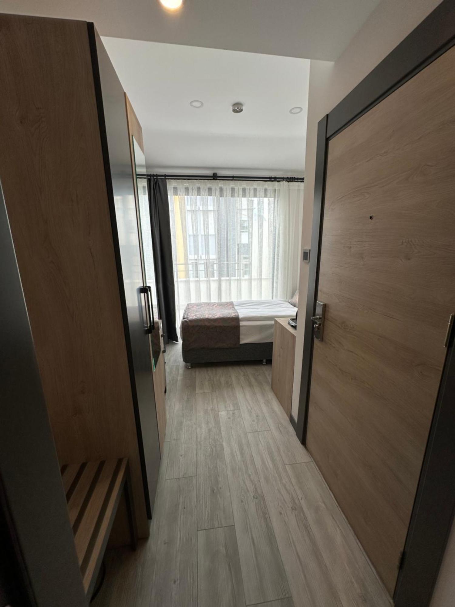 Irenic Hotel 4*