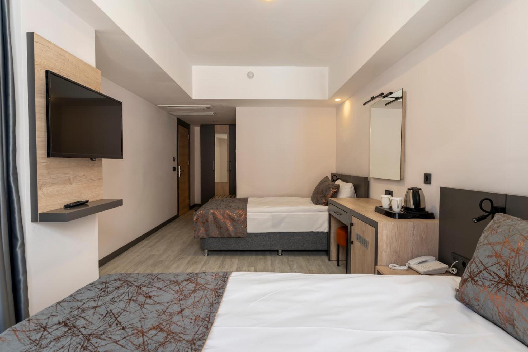 Irenic Hotel 4*