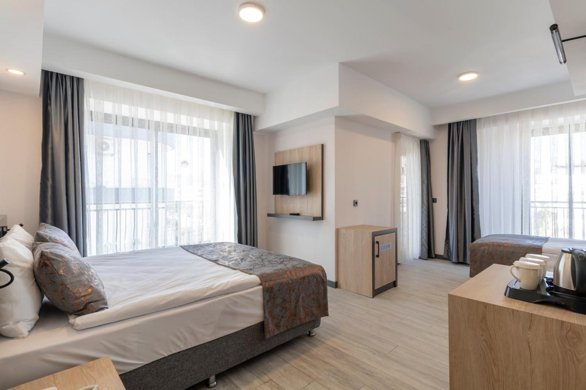 Hotel Irenic