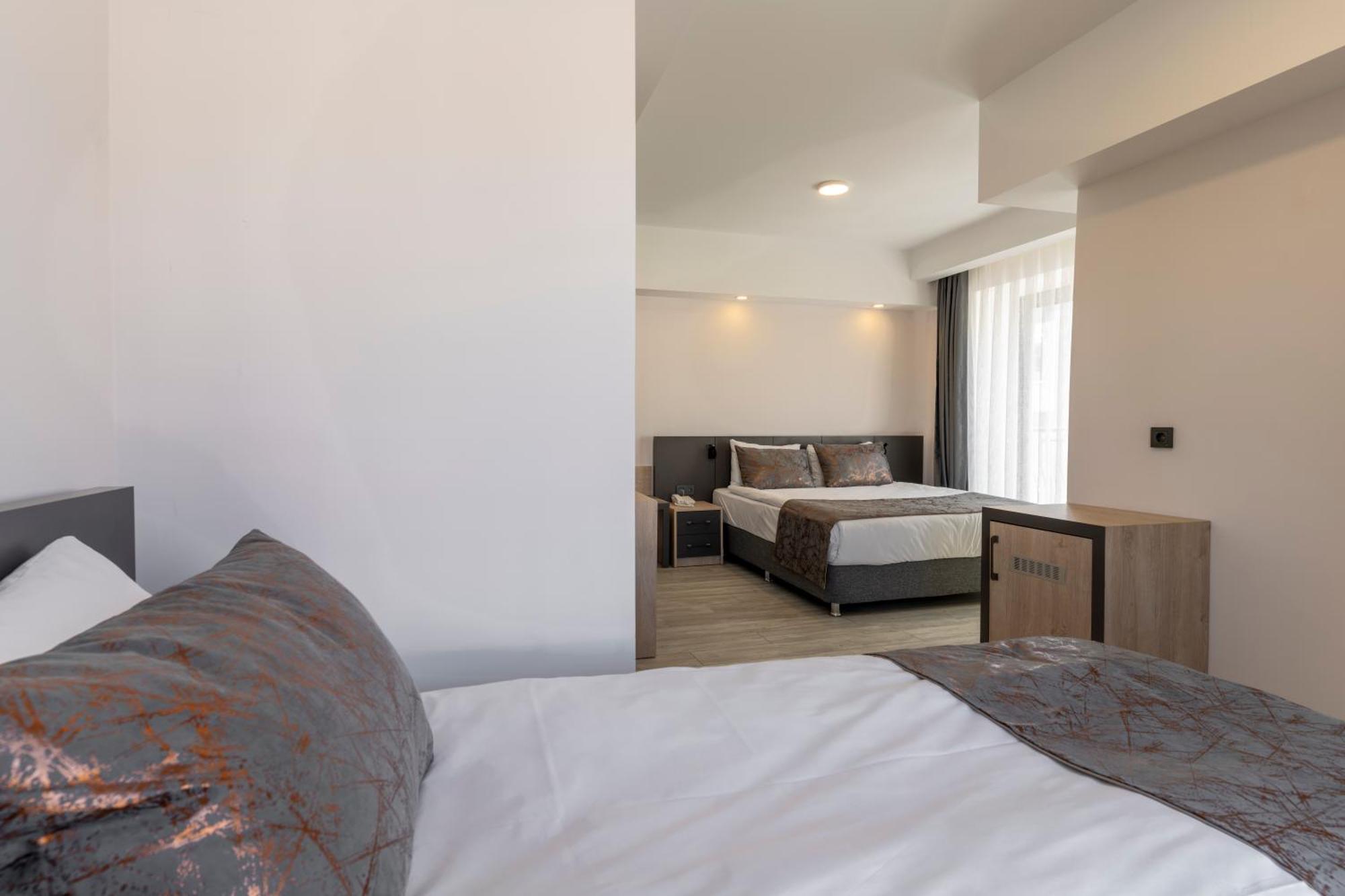 Hotel Irenic