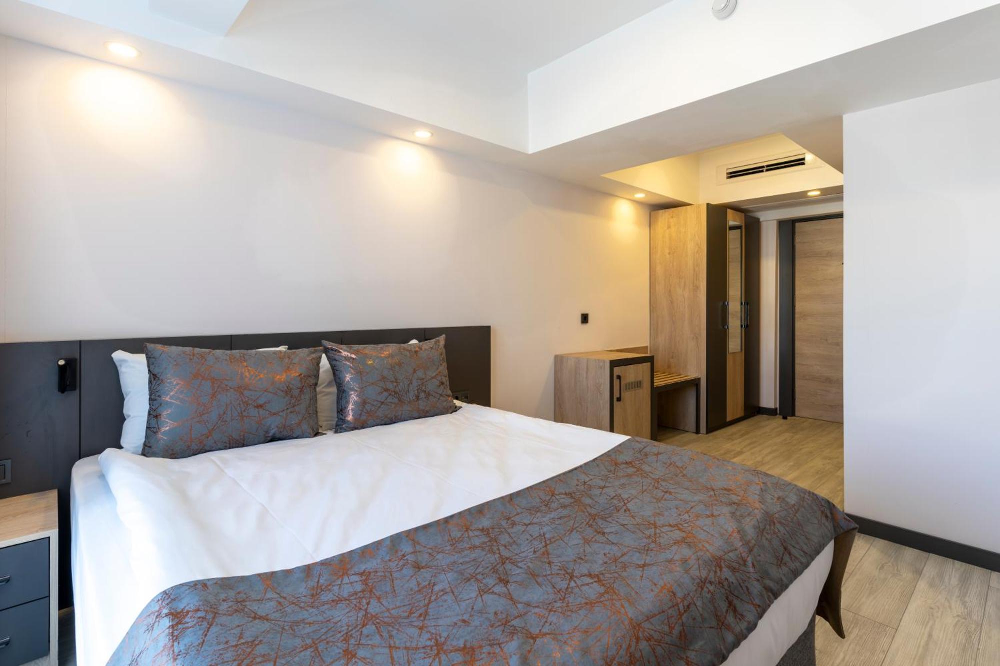 Hotel Irenic