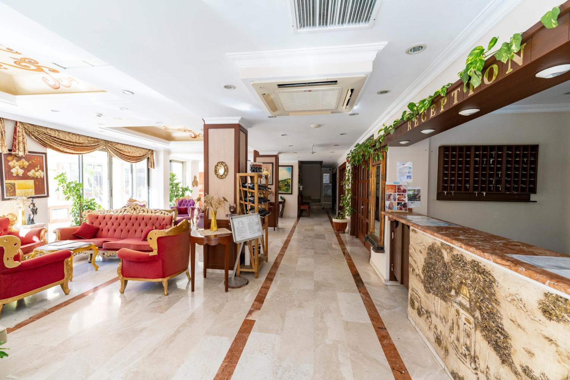 Astoria Park & 4* Antalya