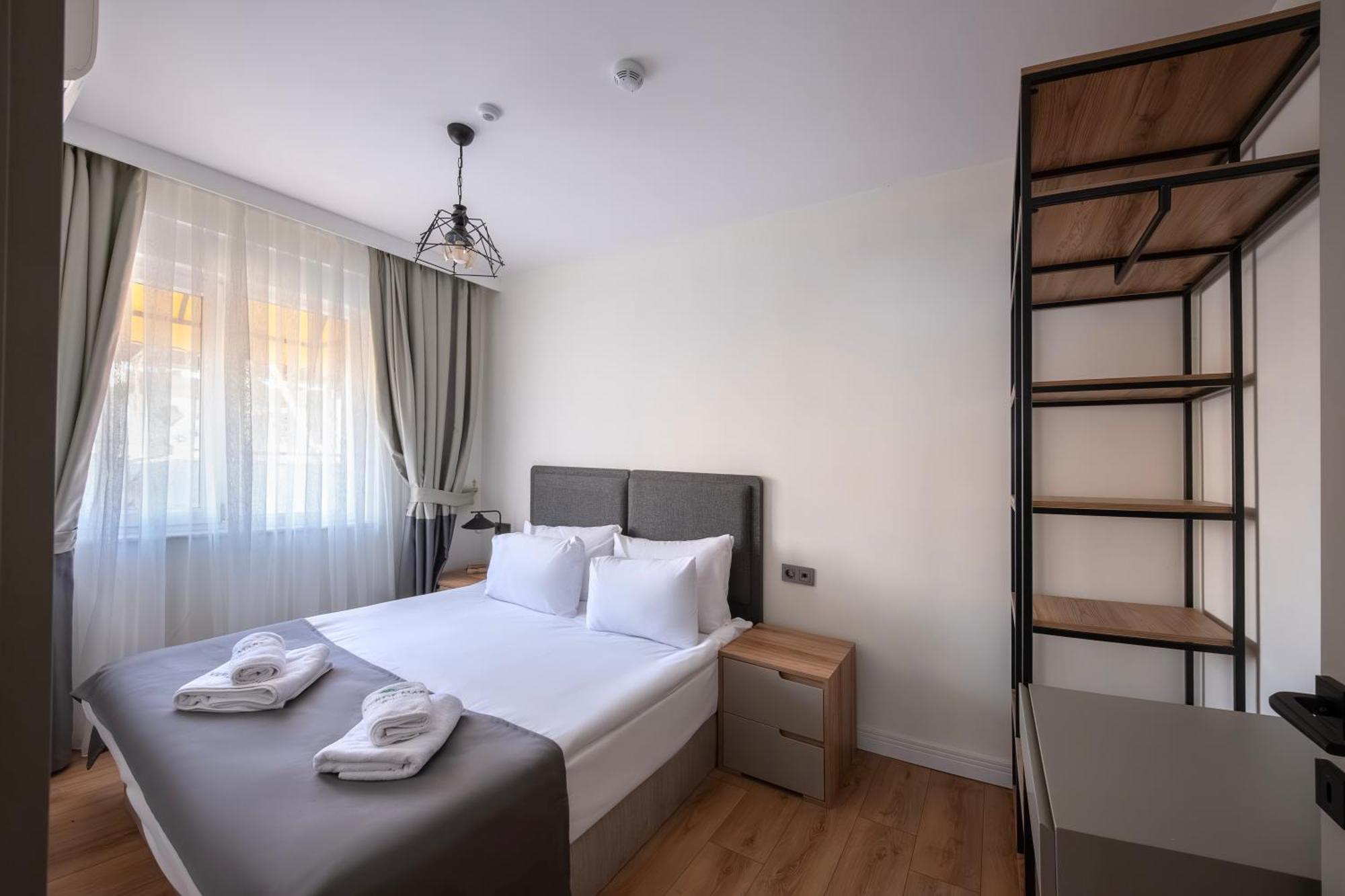 Mare Aparthotel *