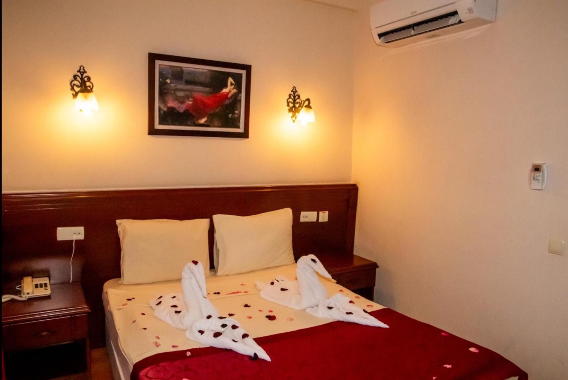 Astoria Park & 4* Antalya