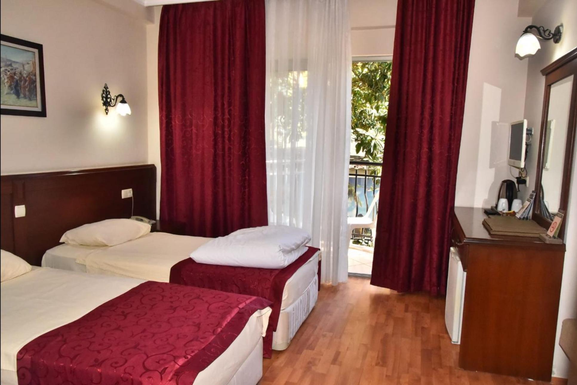 Hotel Astoria Park & 4*