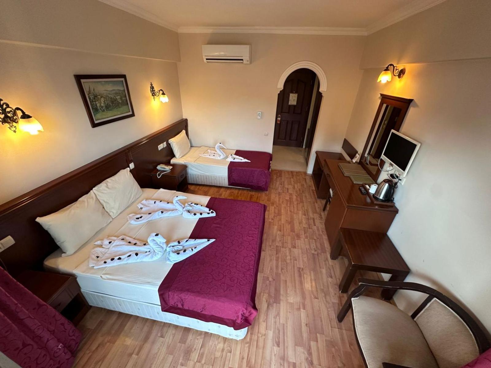 Hotel Astoria Park &