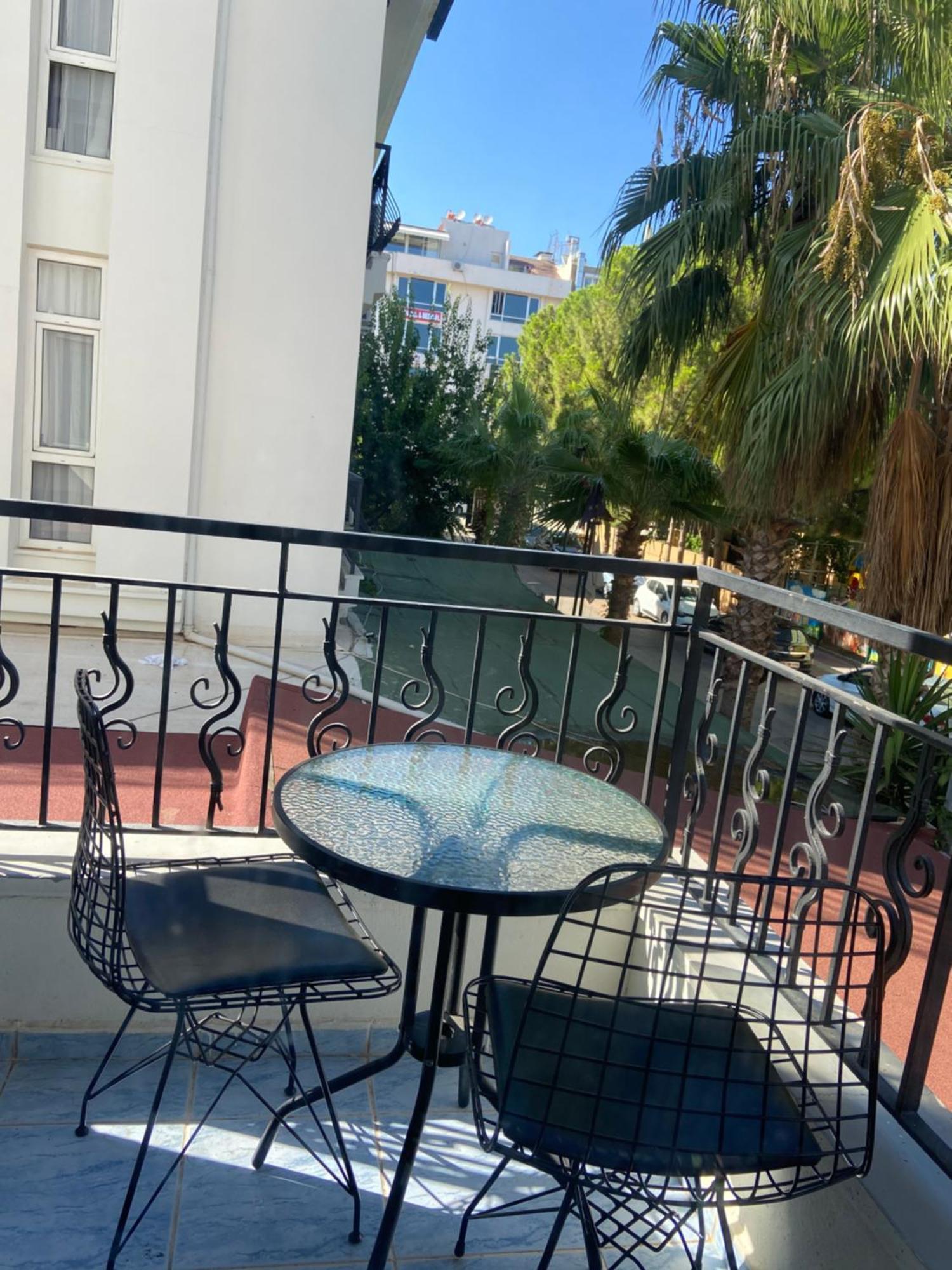Hotel Serenity 3*
