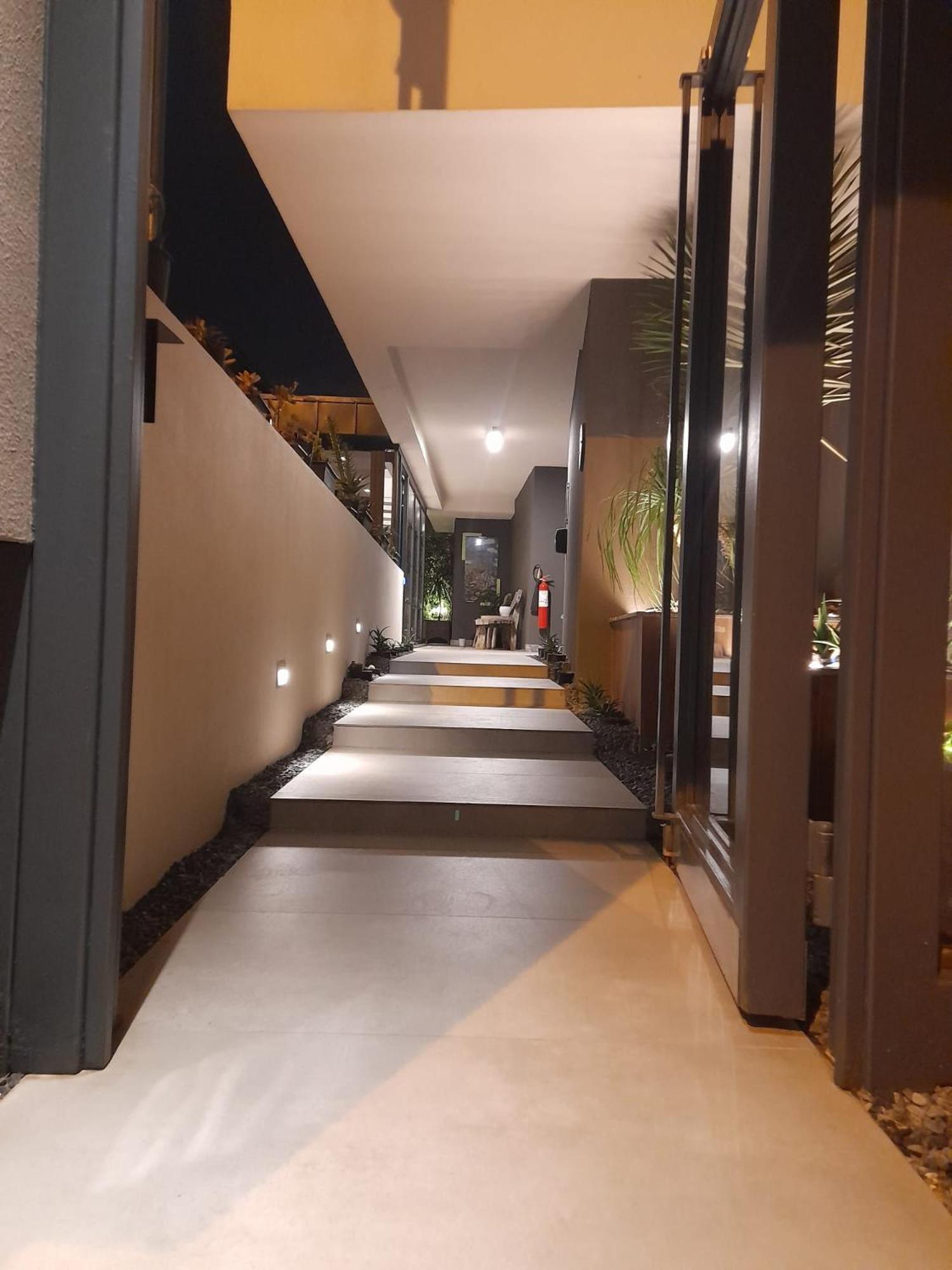 Z-suites Apart Otel *