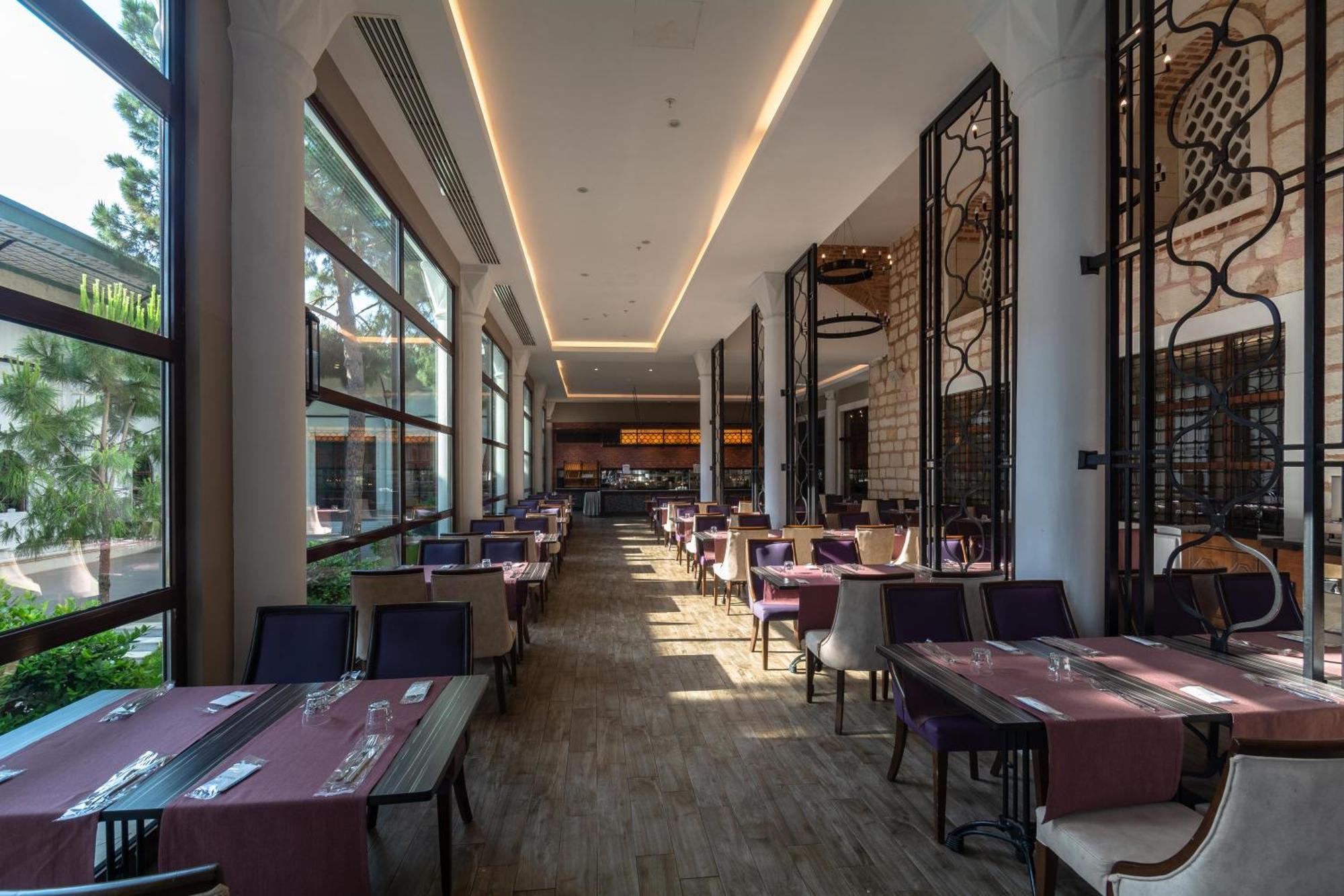 Swandor & - Topkapi Palace 5* Antalya