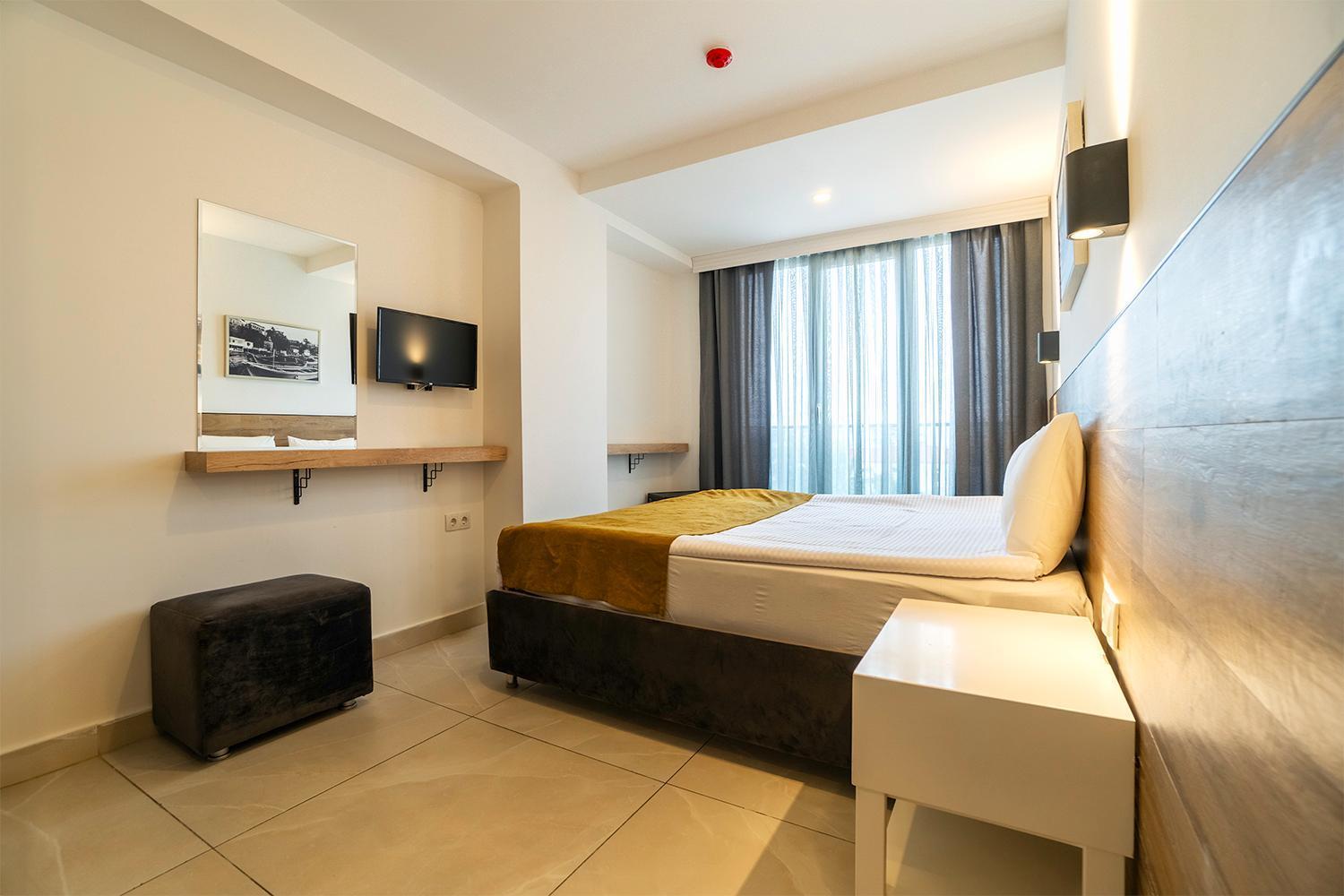 Hotel Tut