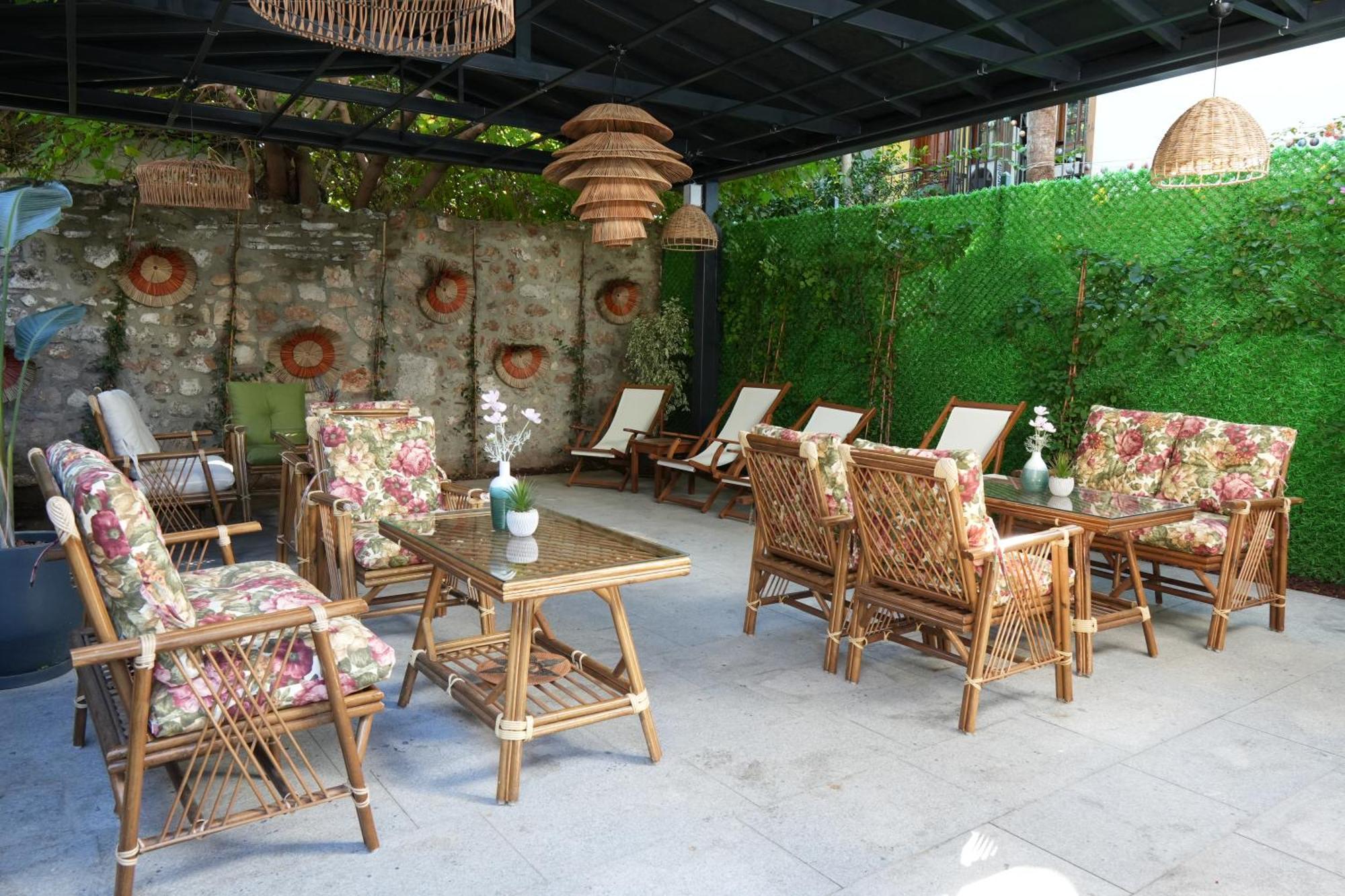 Royal Hayat Old Town Otel *