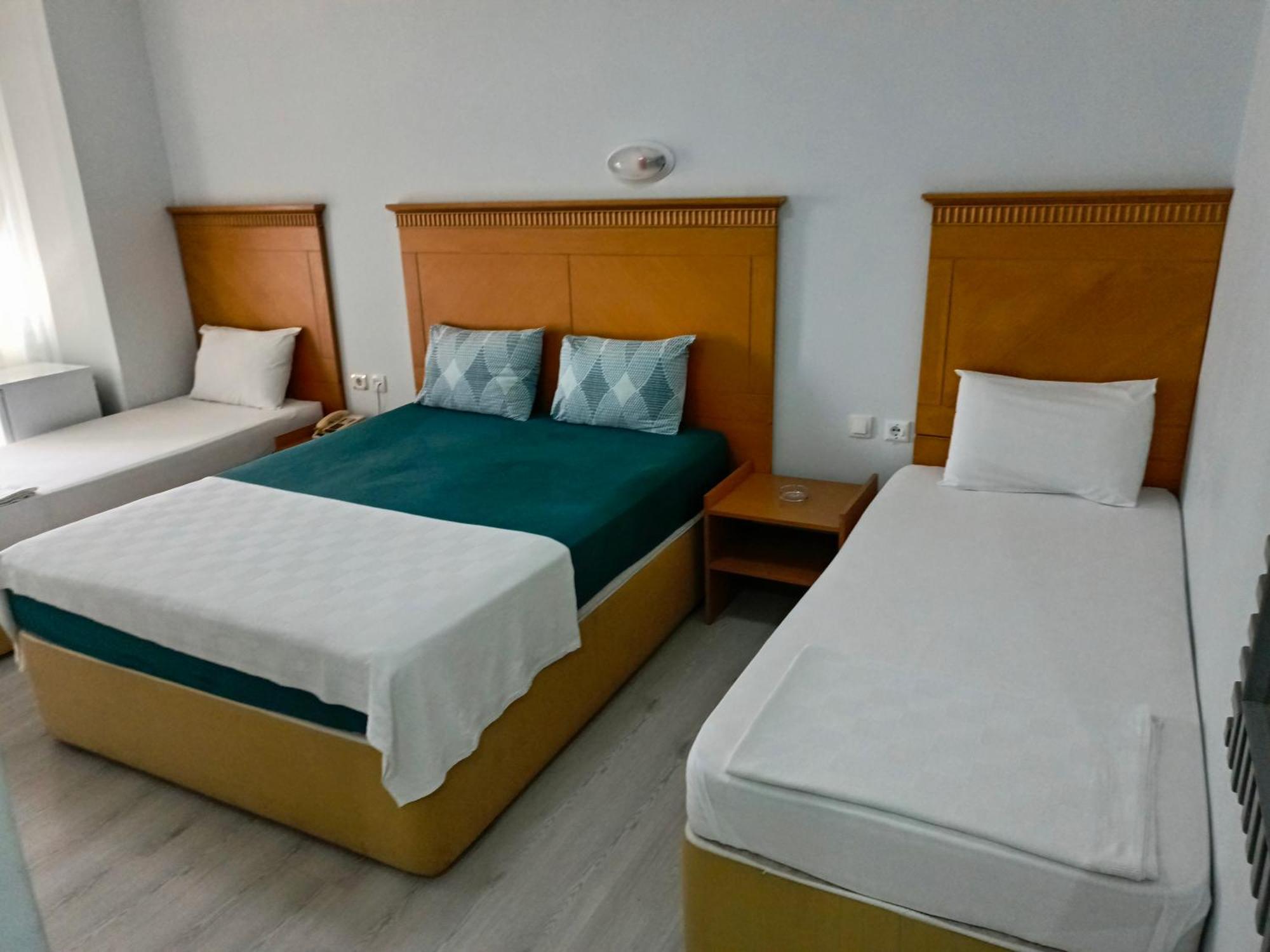 Hotel Begumhan *