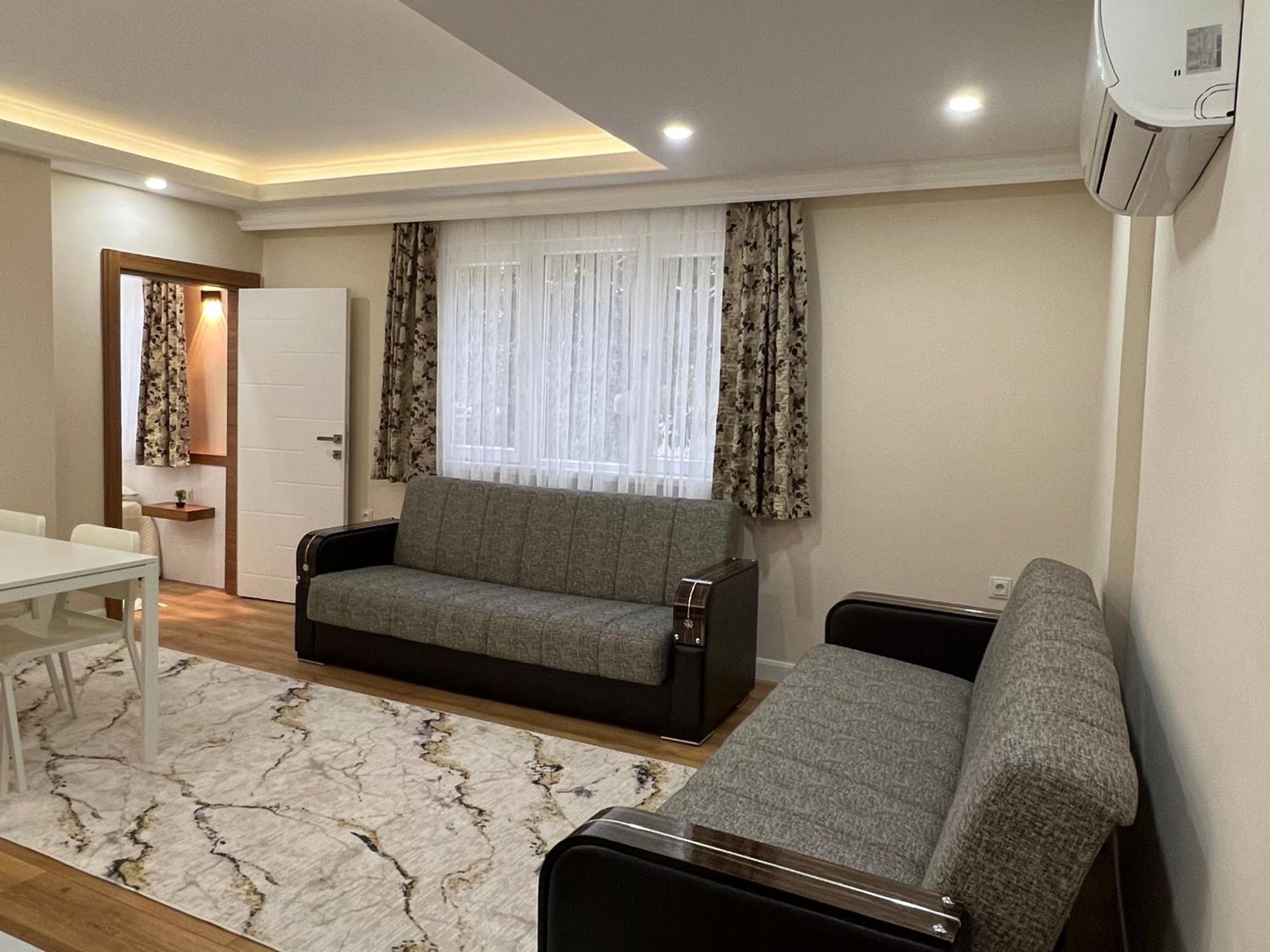 Ada Apart&hotel *