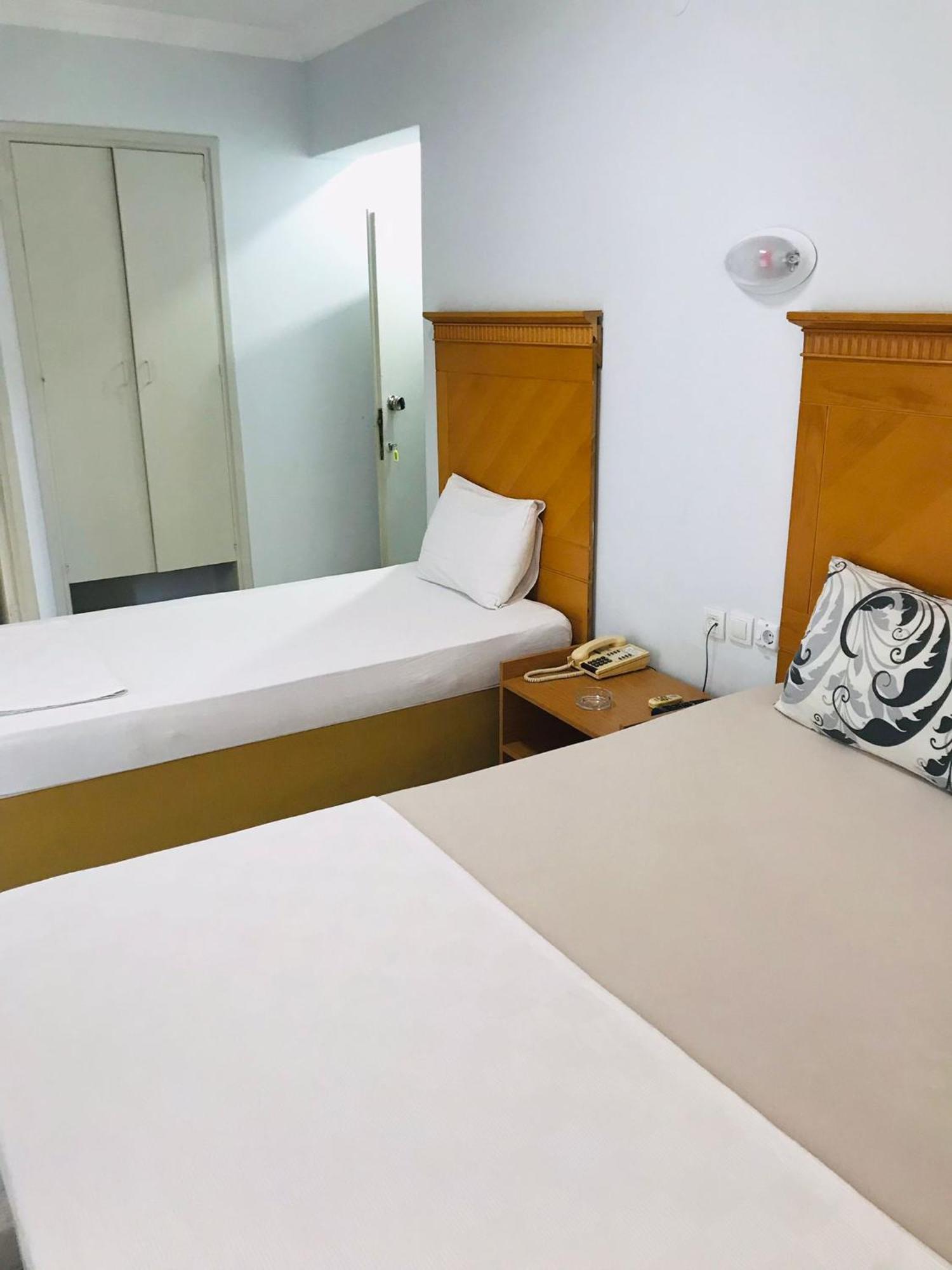 Hotel Begumhan