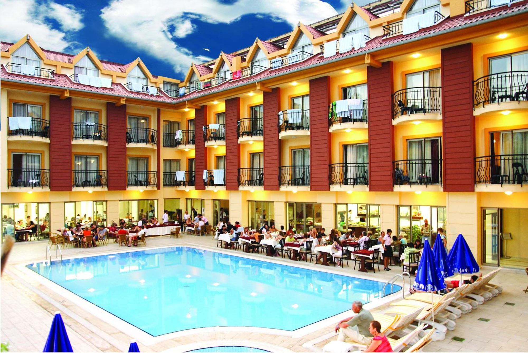 Astoria Park & 4* Antalya