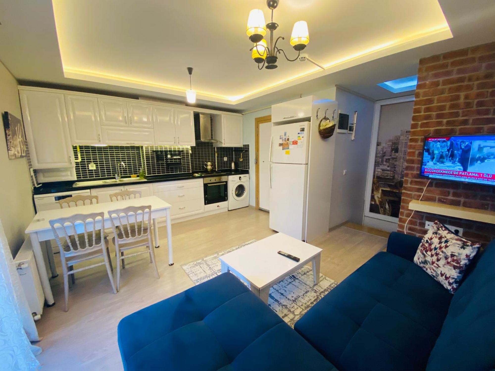 Royal Loft Aparthotel