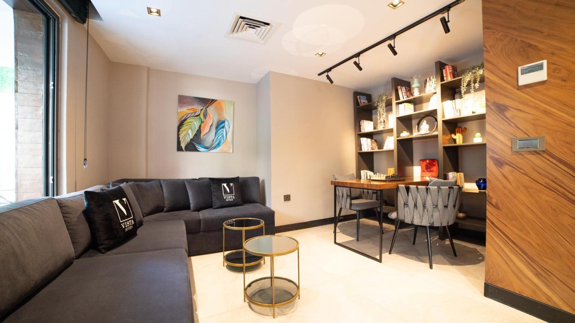 Lara Vista Suits & Spa Otel *