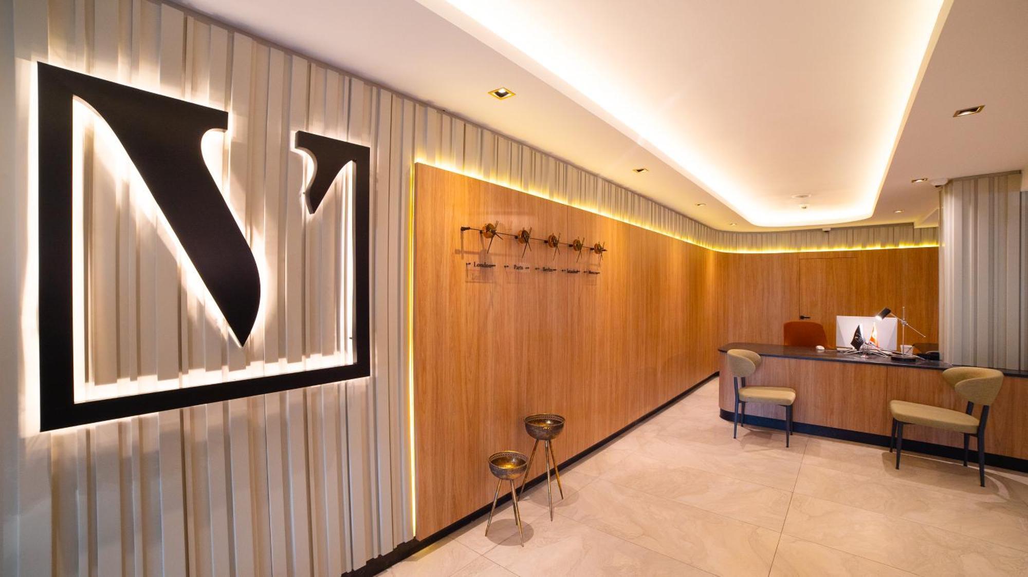 Otel Lara Vista Suits & Spa *