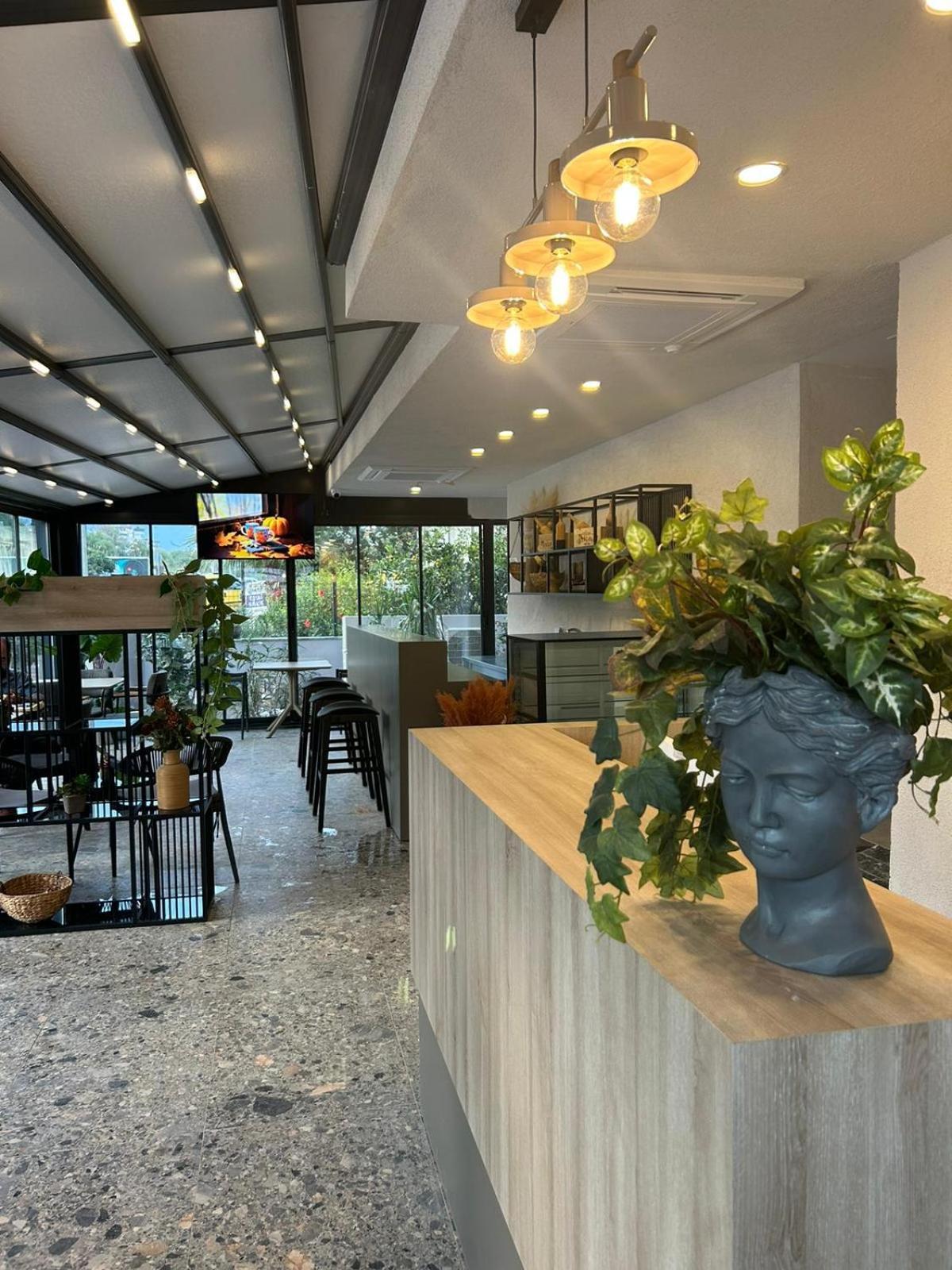 Leaf River Apart Otel Antalya